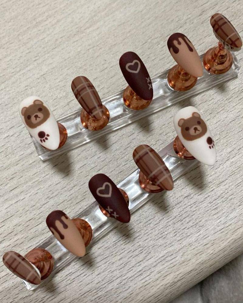 Pinterest.com/Бежевые ногти